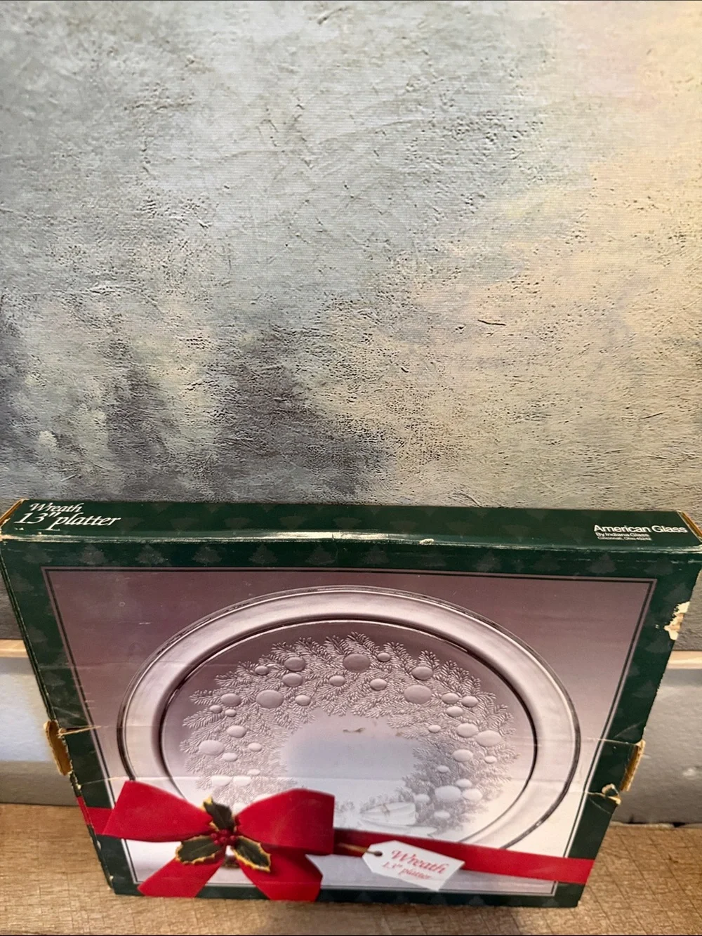 Indiana Glass Clear Holiday Wreath Glass Platter